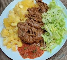 Higado con Yuca a la parrilla